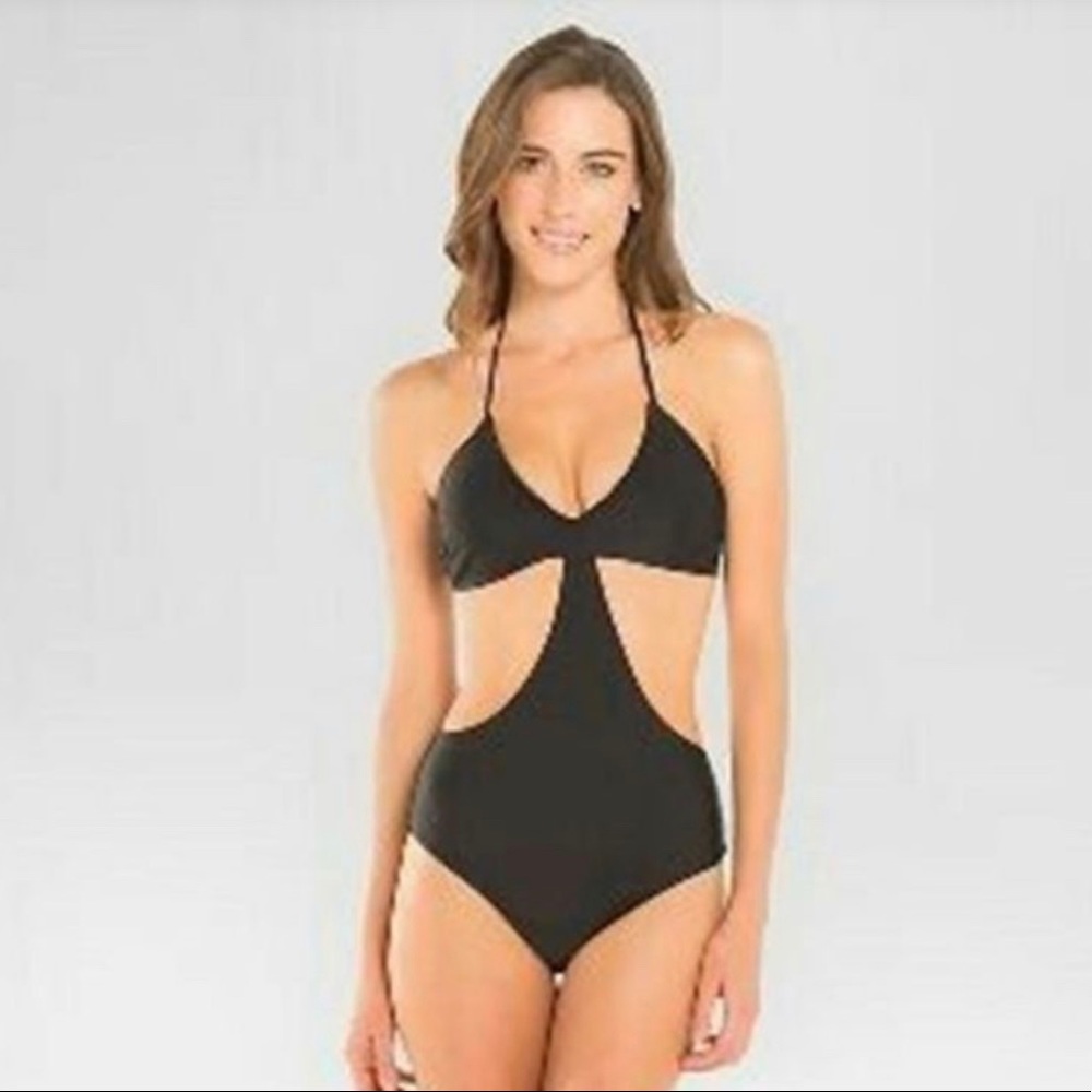 VANILLA BEACH Women's One Piece Swimsuit- Black